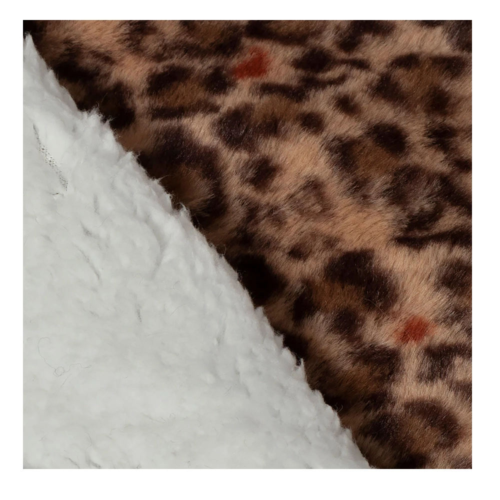URBAN DEER Leopard Printed Faux Rabbit fur Reversible to White Sherpa 50 x 60 Throw - RK-RABSH-NLEO - Blankets & Bedspreads 5 URBAN DEER Leopard Printed Faux Rabbit fur Reversible to White Sherpa 50 x 60 Throw - RK-RABSH-NLEO - Blankets & Bedspreads - Image 3