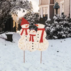 Glitzhome Rusty Metal Snowman Family Yard Stake - 1103203440 - Yard Decor -Outlet Hearth And Home Store 84d4e92633fd00936724a82299070dfd0e6f7d0a 93430195 3